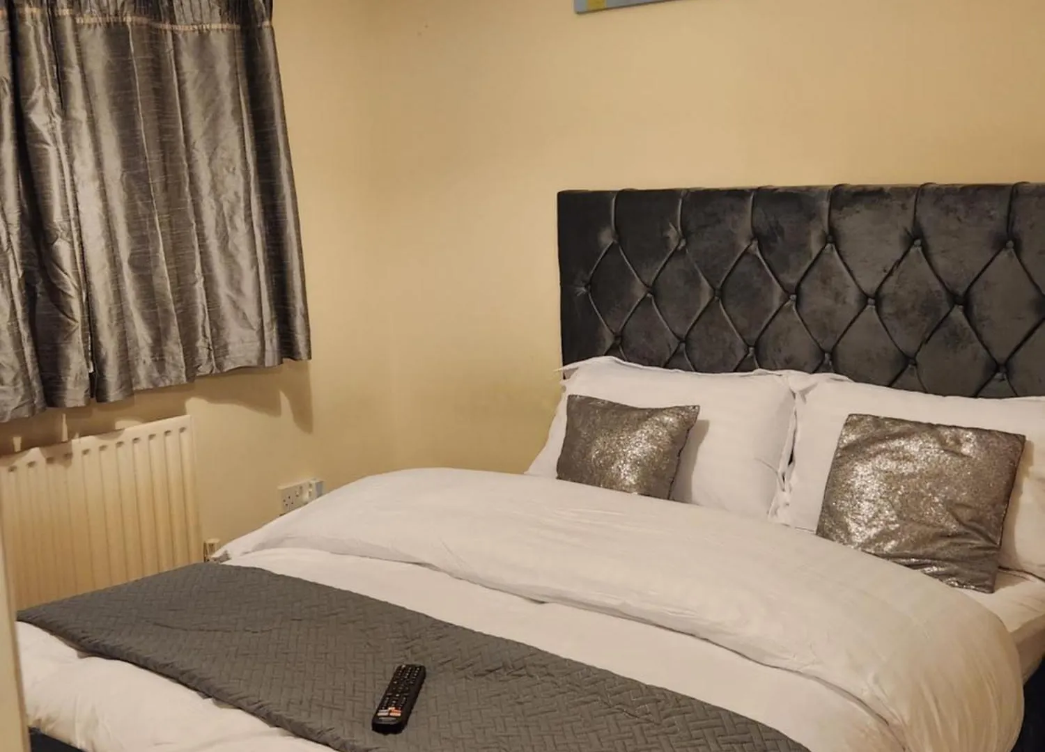 Captivating 3-Bed House In Kent Erith Nyaraló