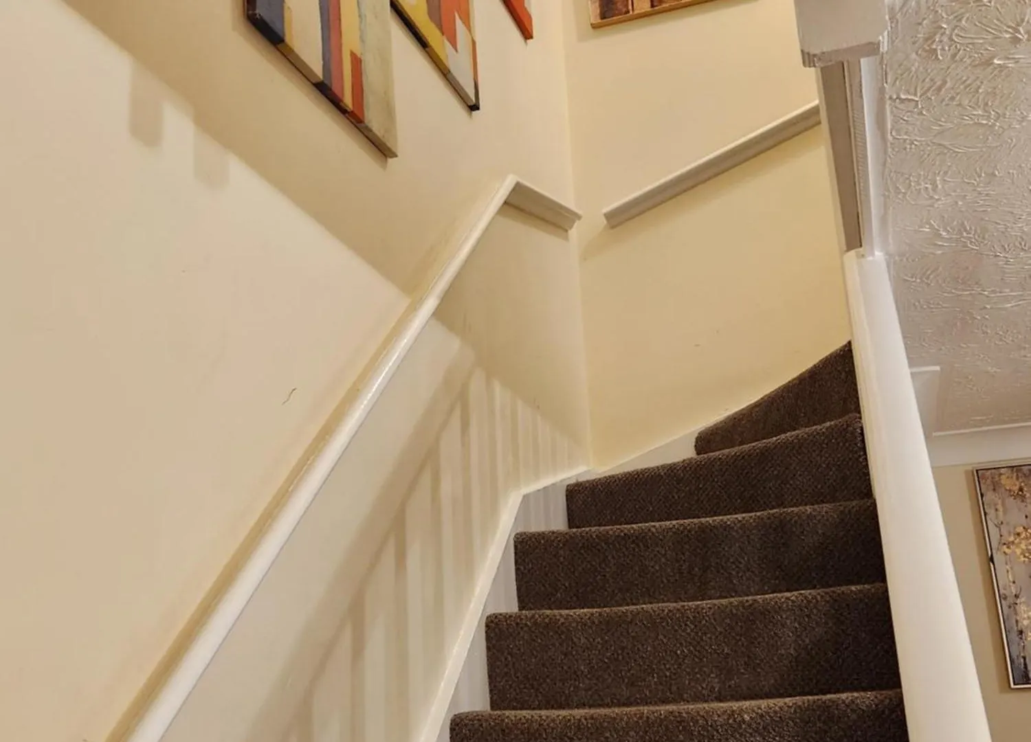 Captivating 3-Bed House In Kent Erith 0*,
